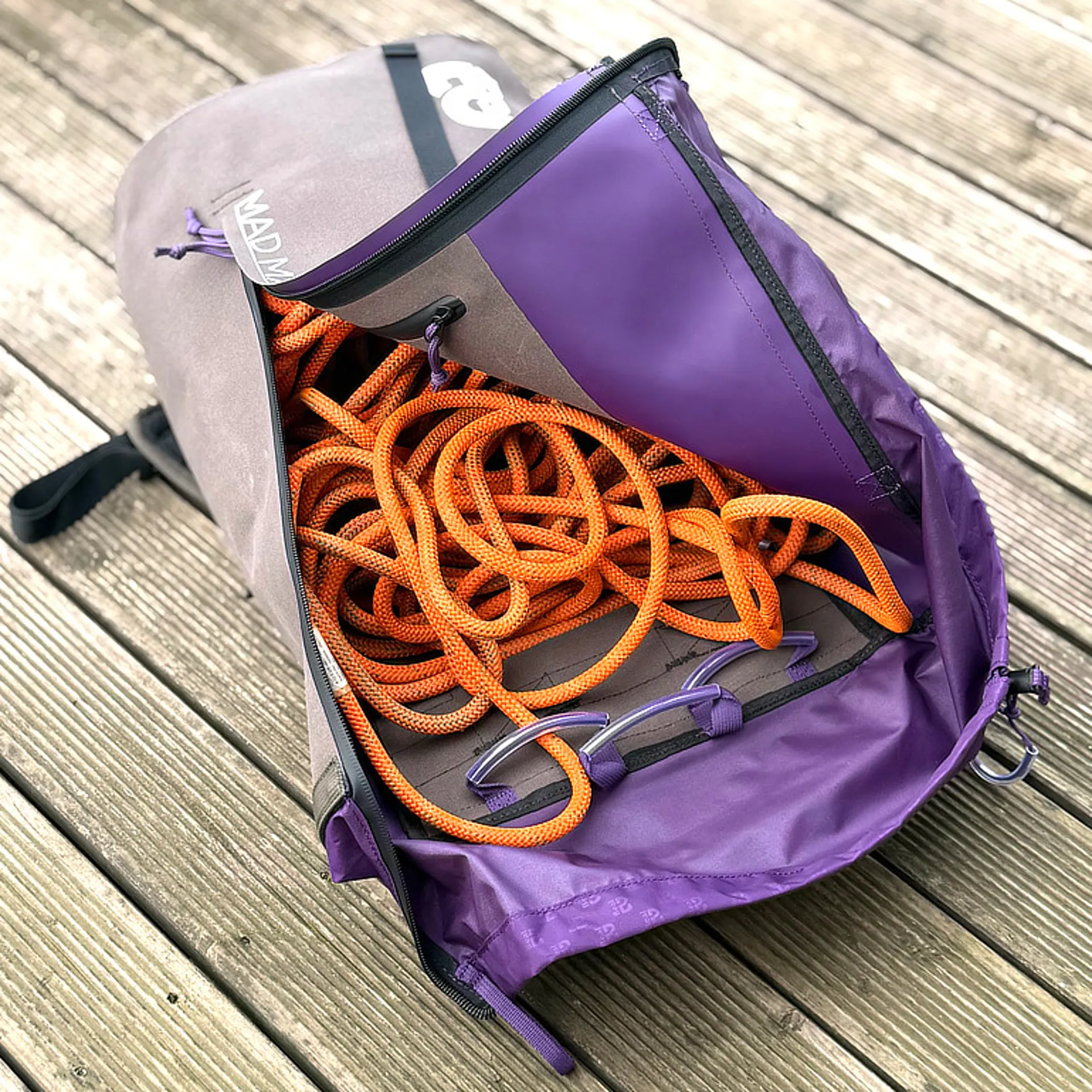 Bolso portamaterial MAD MAX 35 L BEAL - Imagen 2